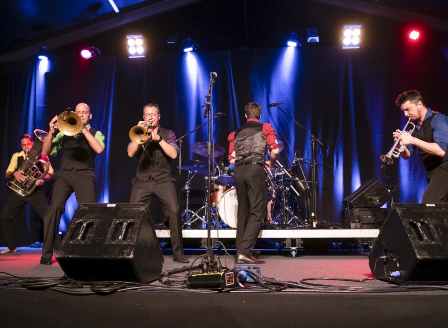 gallery/1629016818_molotow-brass-orkestar-0456