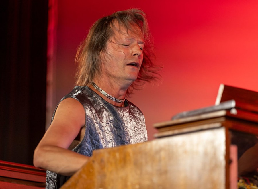 alpentoene-23-Do-Dave Gisler DROGE-c-emmanuelle-nemoz