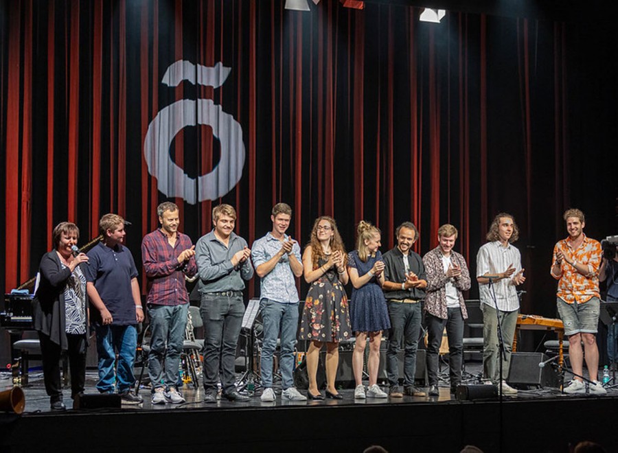 alpentoene-23-Fr-SRG Junge Volksmusik Talente-c-hansruedi-luethi