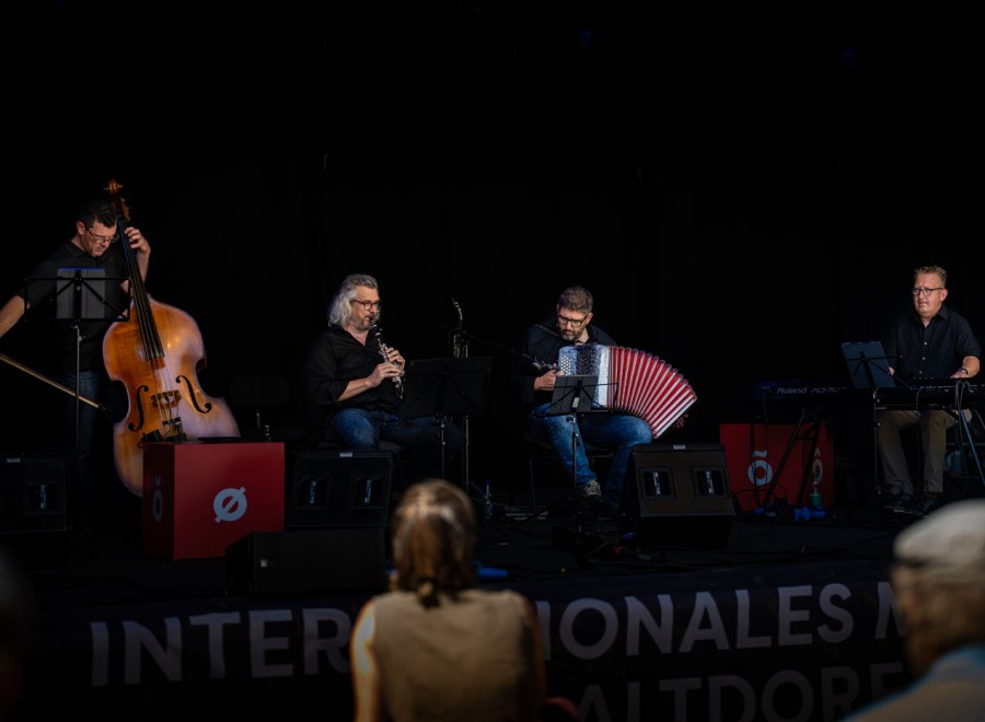 alpentoene-23-So-Hujaessler-c-emmanuelle-nemoz