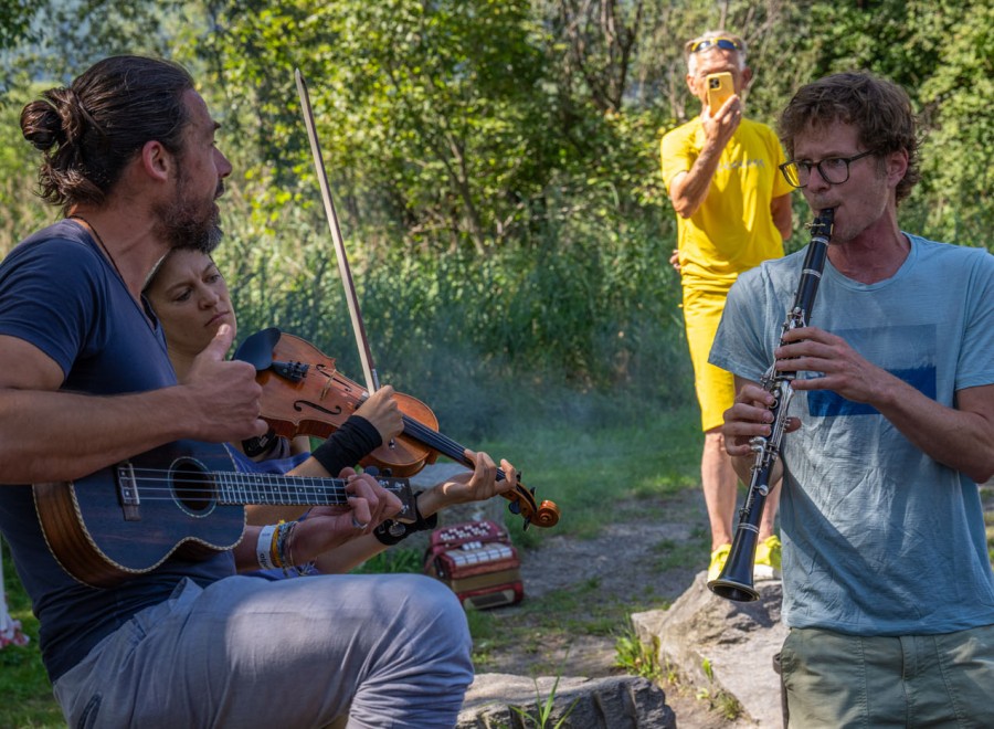 alpentoene-23-So-Klangspaziergang-c-emmanuelle-nemoz