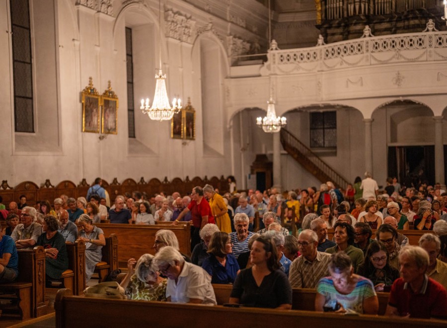 alpentoene-23-Fr-Publikum-c-emmanuelle-nemoz