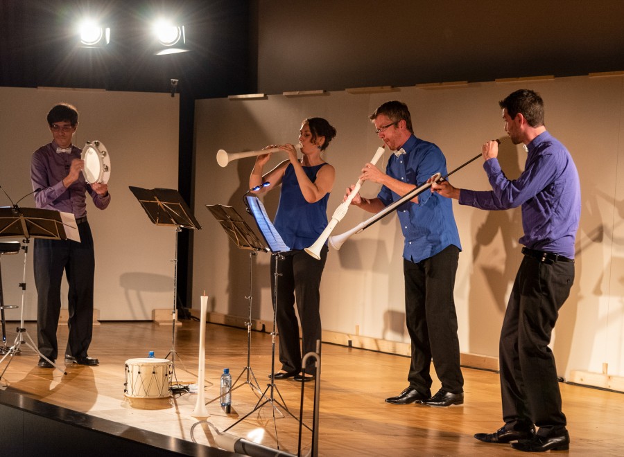 gallery/early-plastic-band-4802