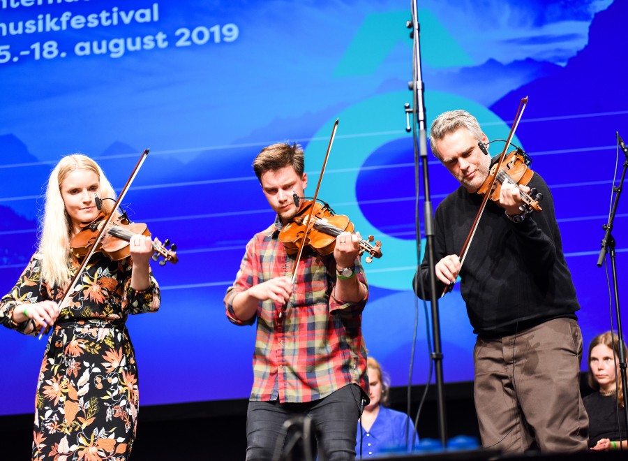 gallery/youngnordicfolkmasters-dsc-6006